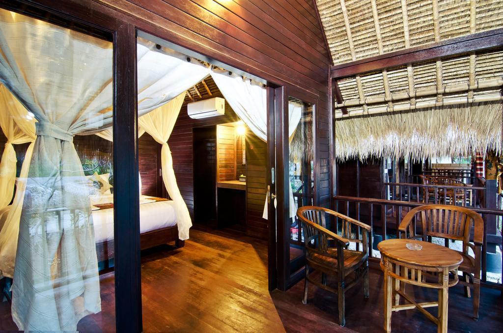 Sedok Jineng Villa by WizZeLa Lembongan Exterior foto