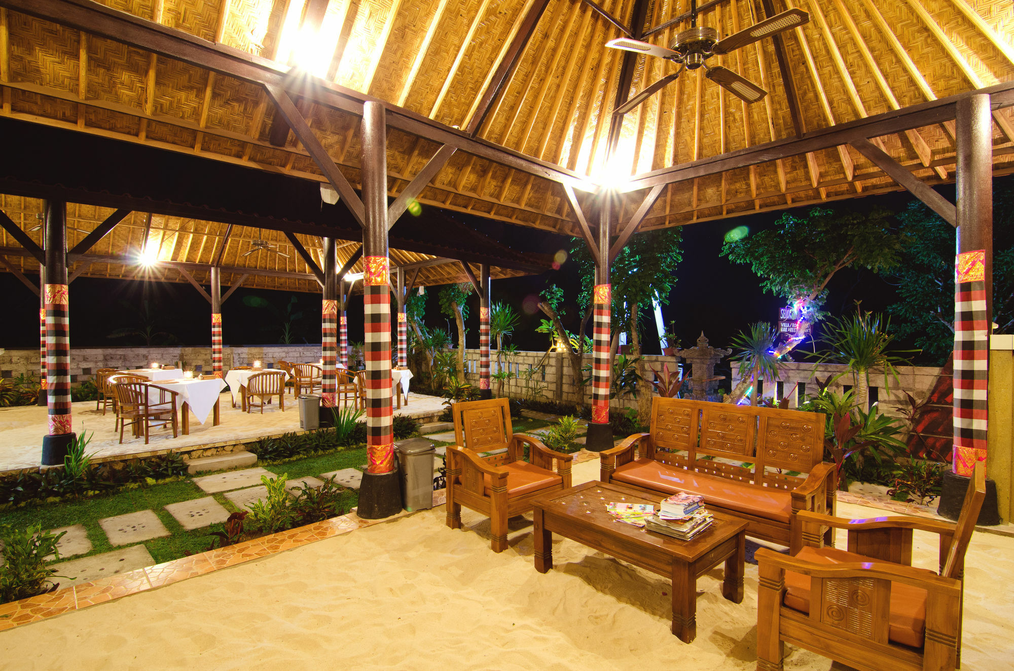 Sedok Jineng Villa by WizZeLa Lembongan Exterior foto